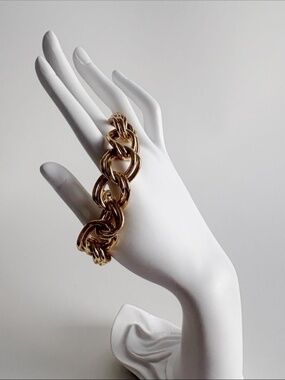 Romanza Gold Link Chain Bracelet Made in Italy Statement Jewelry
